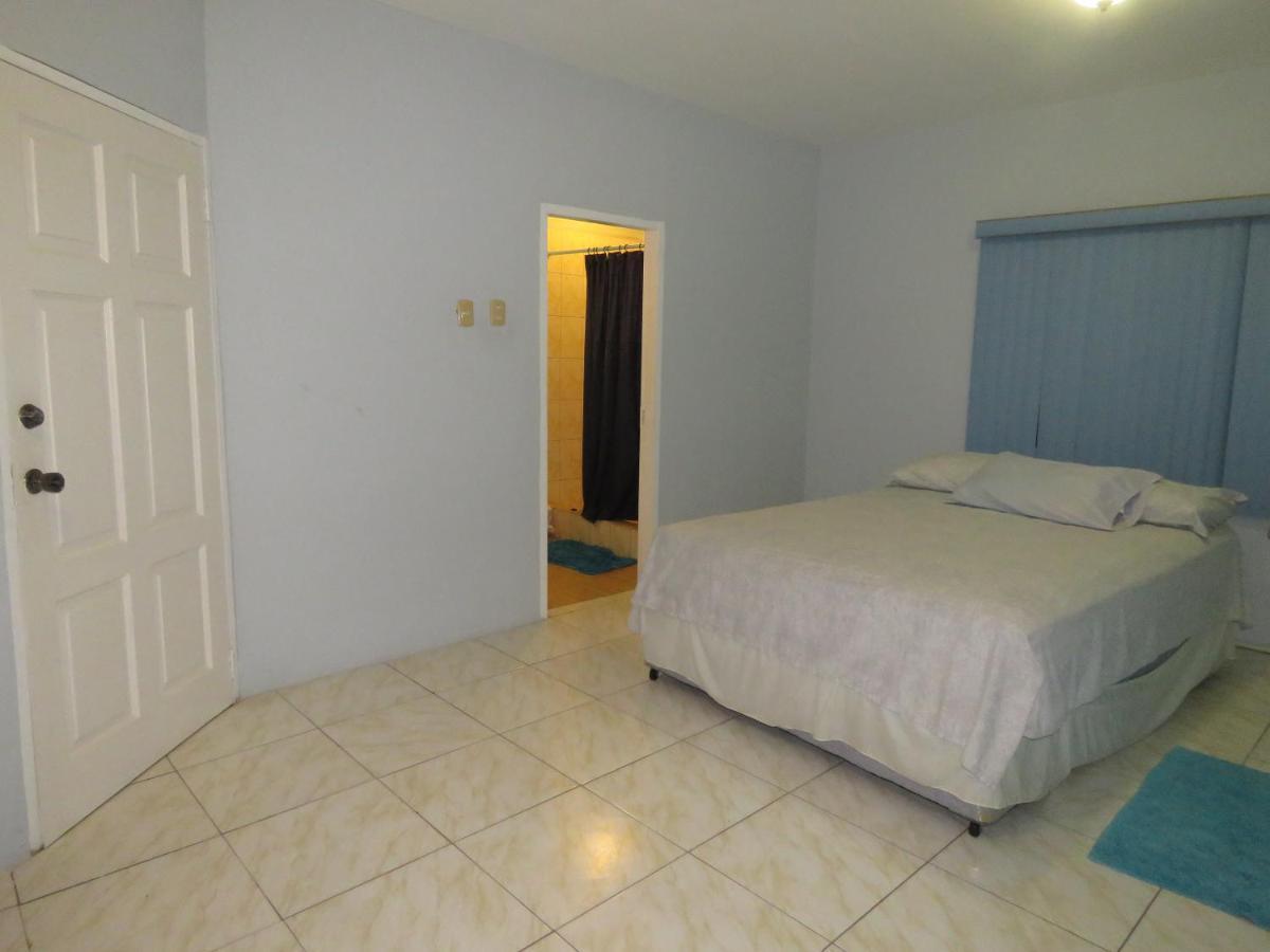 Oceanview Villa Buccoo Екстер'єр фото